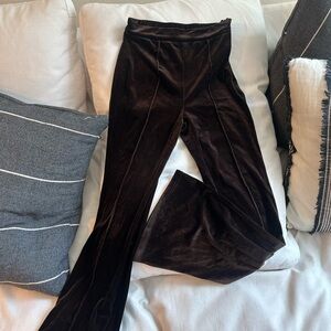 HALARA Chocolate Velvet Flare Pants